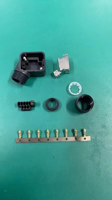 Metal / Plastic Servo Motor Connectors 16A-30A Current Rating Gold / Silver Plating -40.C To 105.C Operating Temp