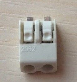 2062 2P Led Ribbon Light Connectors ทองแดงเคลือบผิวด้วยทองแดงเคลือบสีขาว