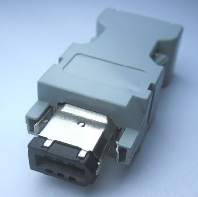 SM-6P-G ขั้วต่อไฟฟ้าโลหะสีเทา 125V IP67 DIN40050